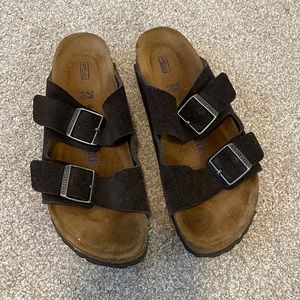 Women’s soft Birkenstocks